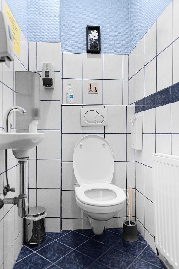 Habitación Doble con aseo compartido - 1 o 2 camas